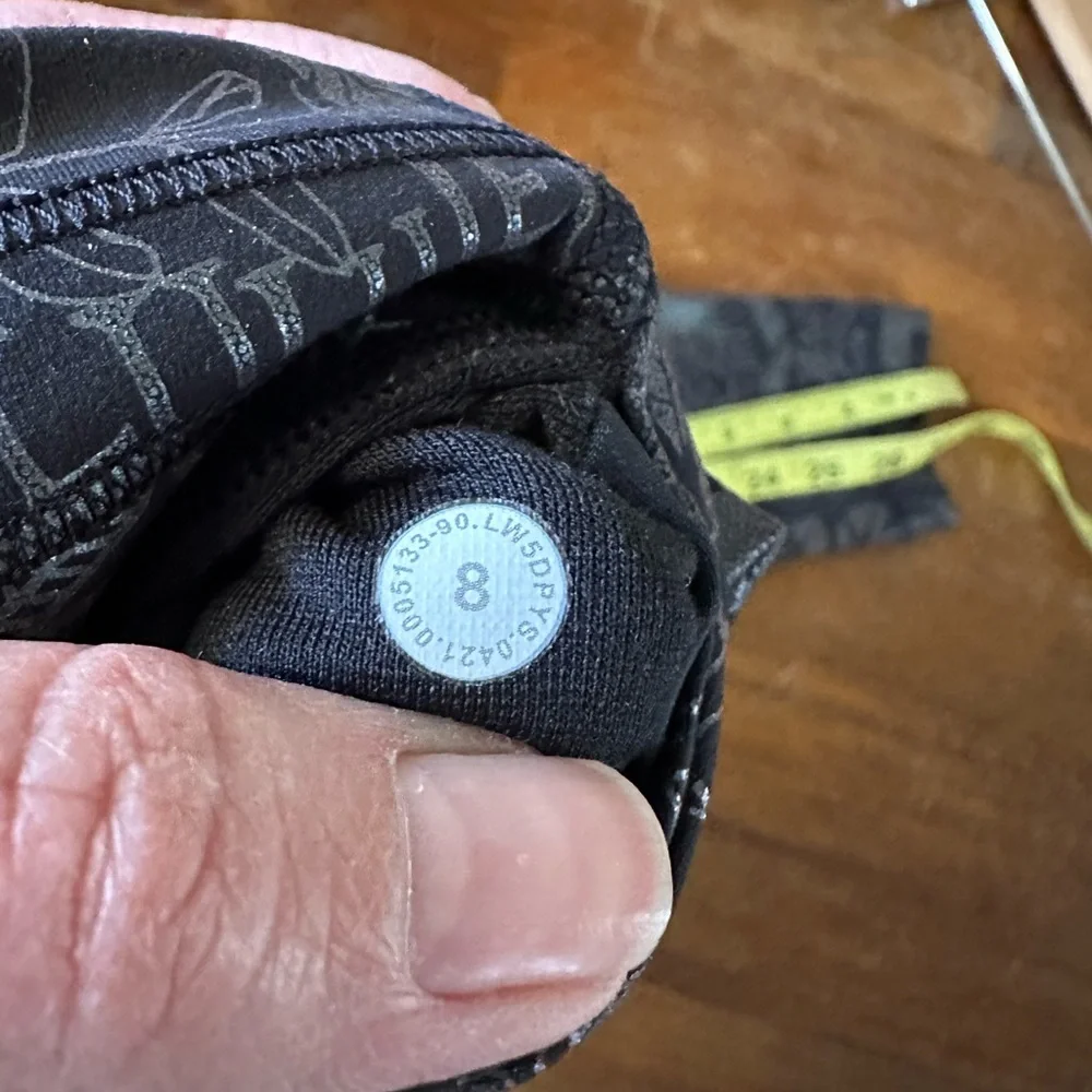 Lululemon Wunder Under High-Rise Tight‎ Logo Flourish Black Iridescent Foil sz 8